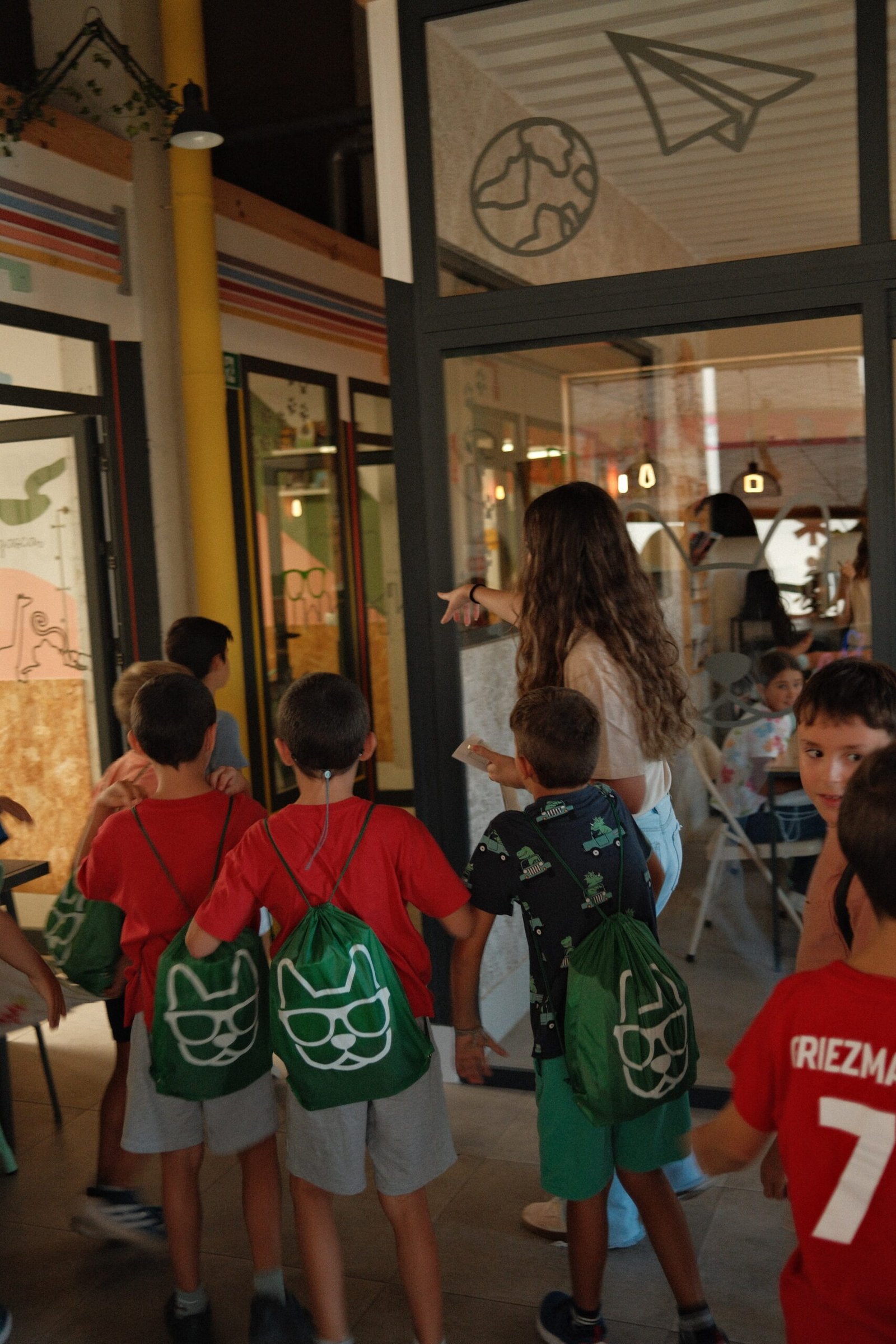 Cómo elegir academia de inglés para tu hijo en Huelva: 7 preguntas clave