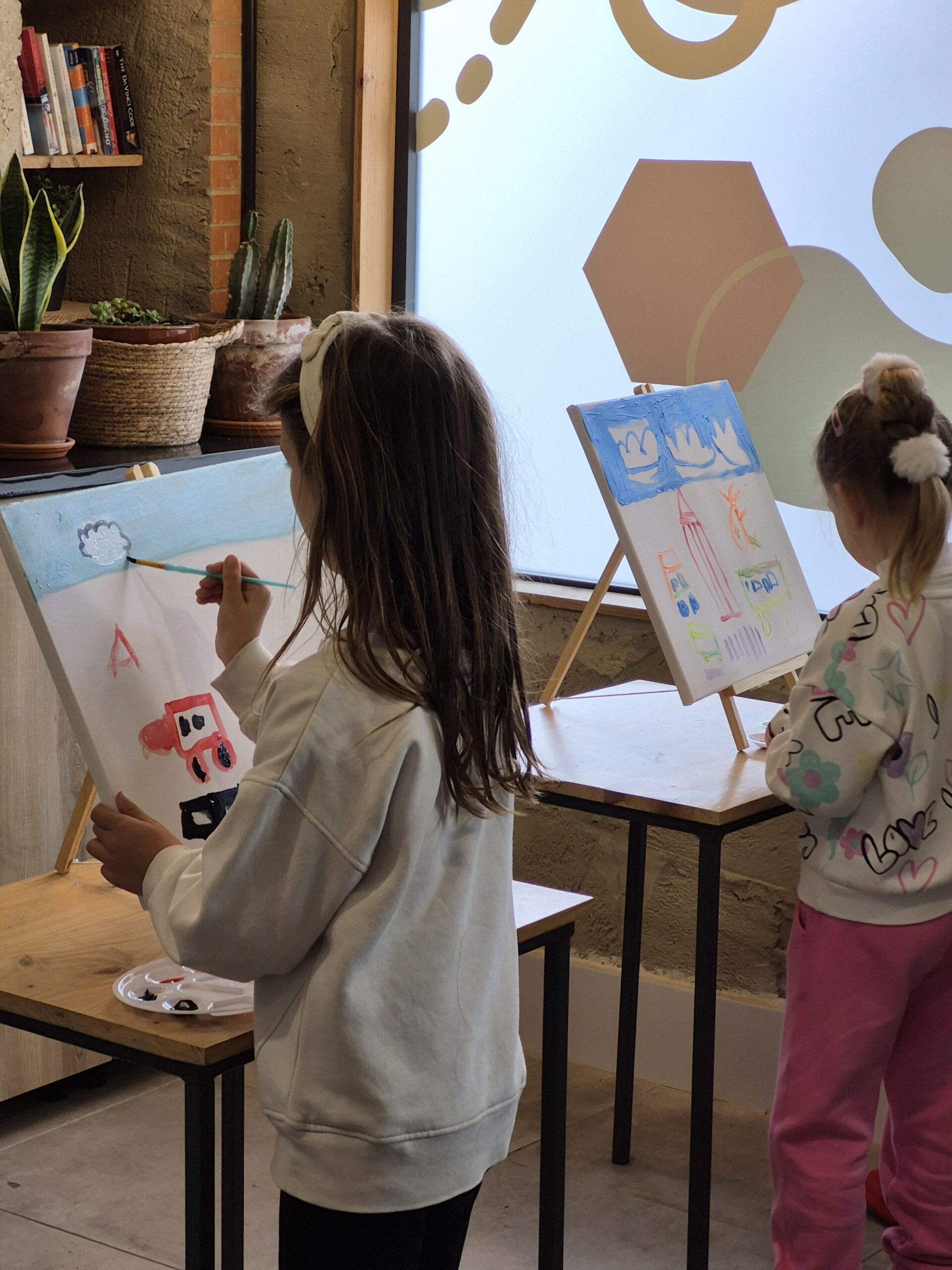 Niños en Fun Day de inglés — actividades en inglés fuera del aula en Bulldog Huelva